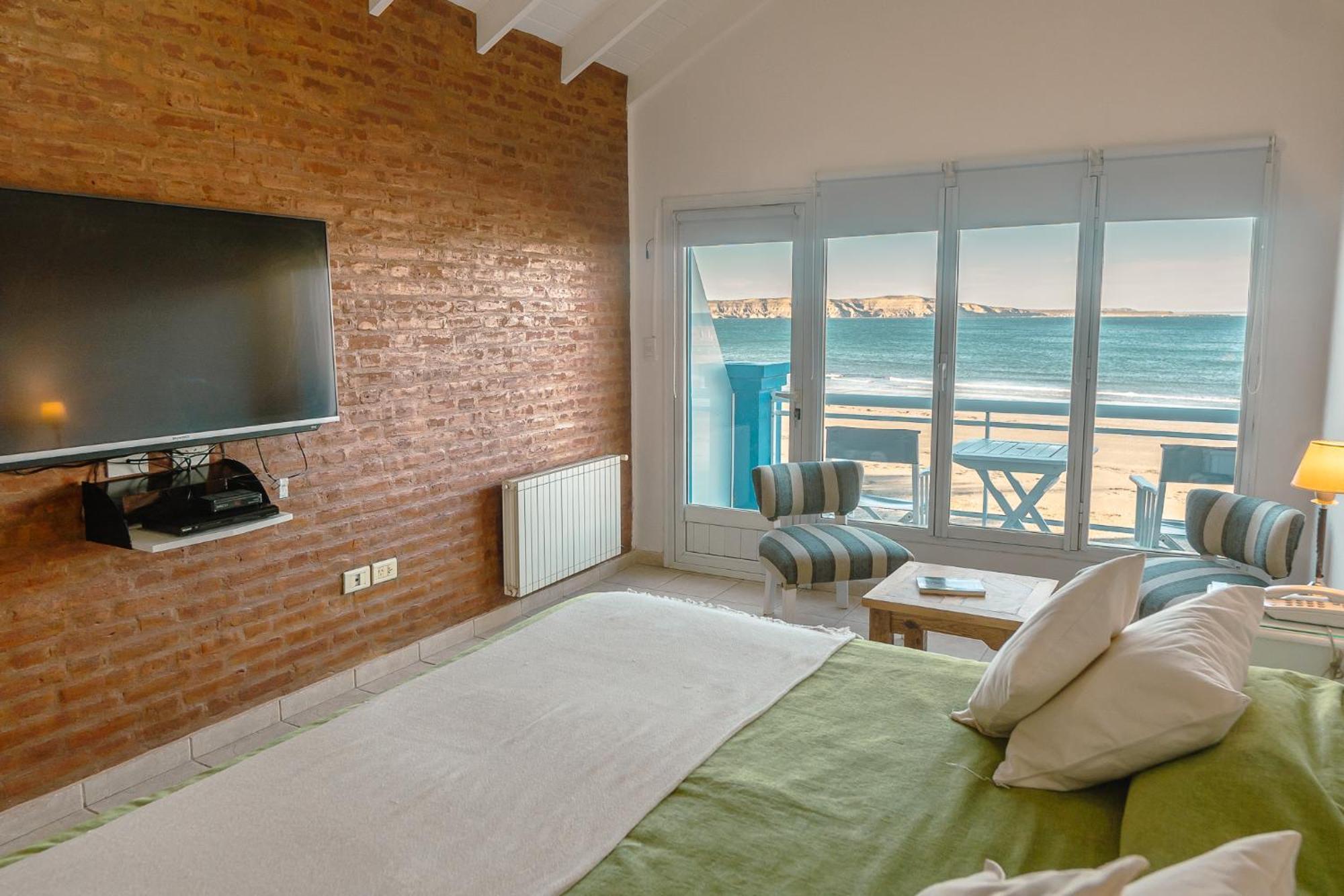Las Restingas Hotel De Mar Puerto Pirámides Buitenkant foto