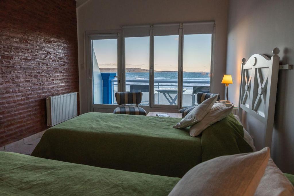 Las Restingas Hotel De Mar Puerto Pirámides Buitenkant foto